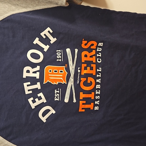 Detroit Tigers womens baseball shirt - Picture 2 of 7